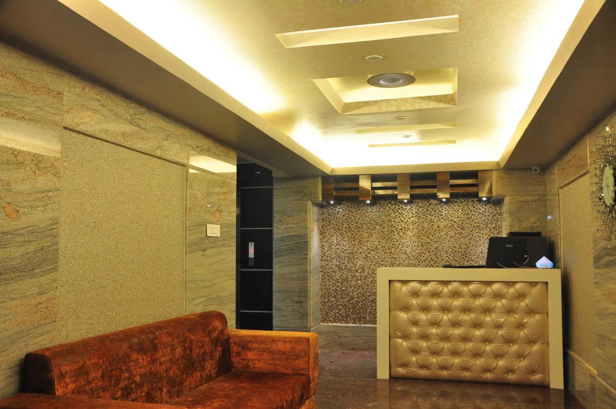 Awesome Palace Guwahati Exterior foto
