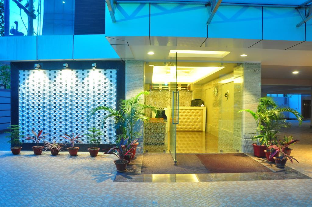 Awesome Palace Guwahati Exterior foto