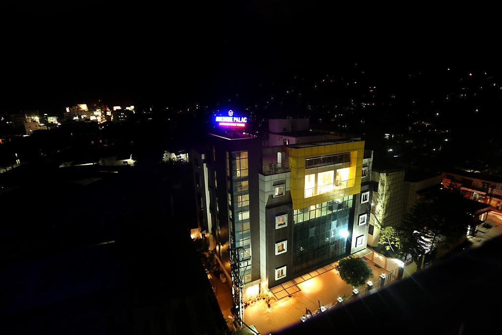 Awesome Palace Guwahati Exterior foto