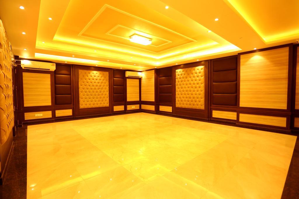 Awesome Palace Guwahati Exterior foto