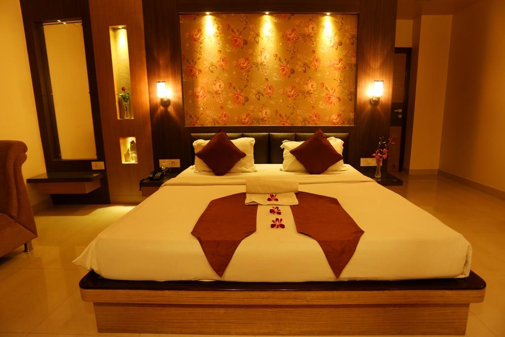Awesome Palace Guwahati Exterior foto